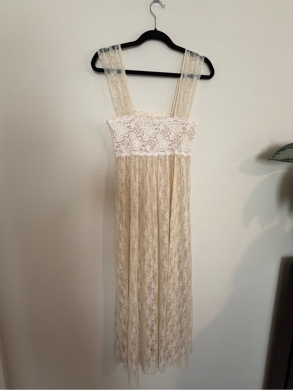 Free People Romance in the Air in Tea - Picture 4 of 6
